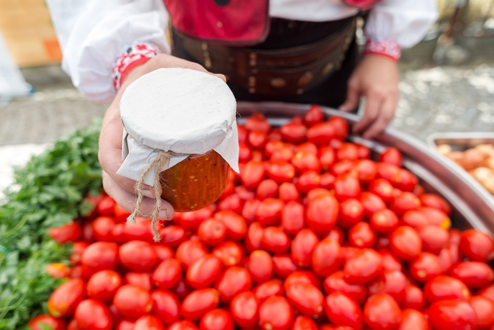 דילים לורנה